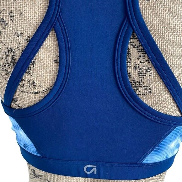 NWOT GapFit Blue White Cut Out Racerback Sports Bra -Size Med - Picture 4 of 8